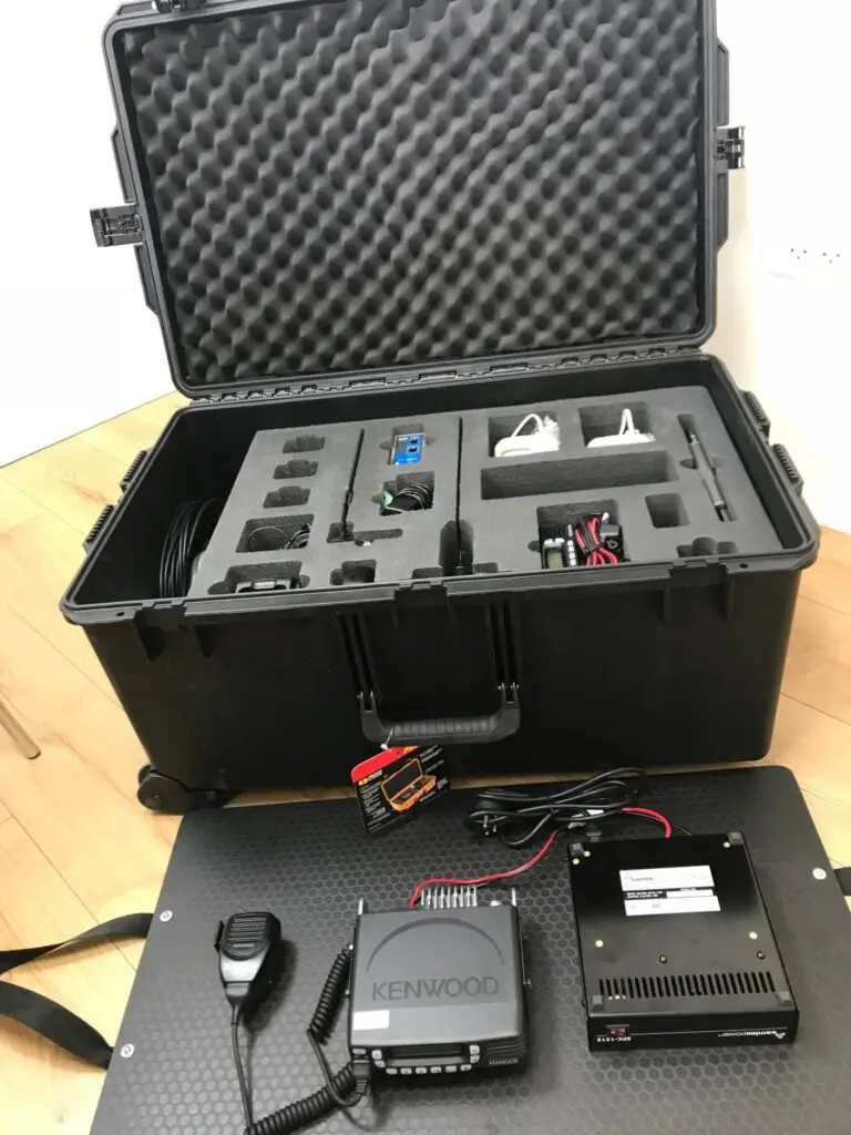 מזוודות חפ"ק, מזוודת קשר