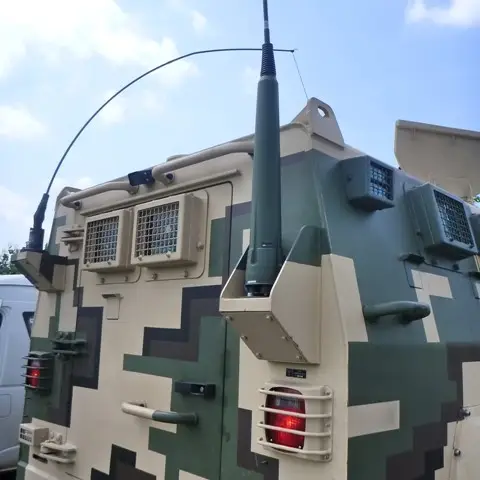 פרויקטים צבאיים ובטחוניים